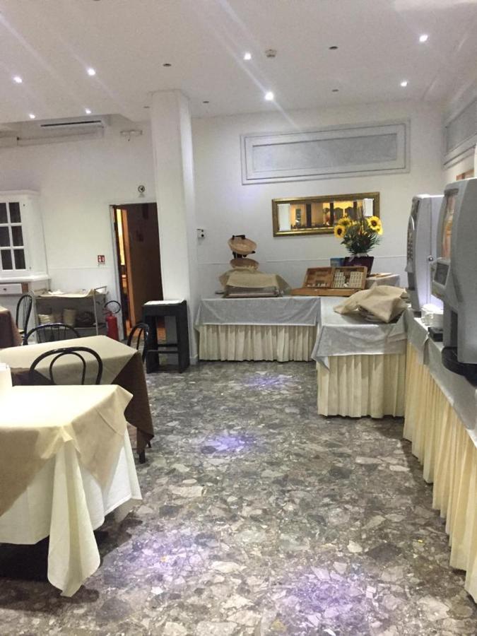 Hotel Piccari Nuova Gestione