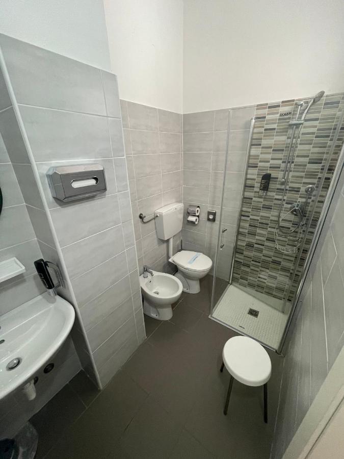Piccari New Hotel 3*