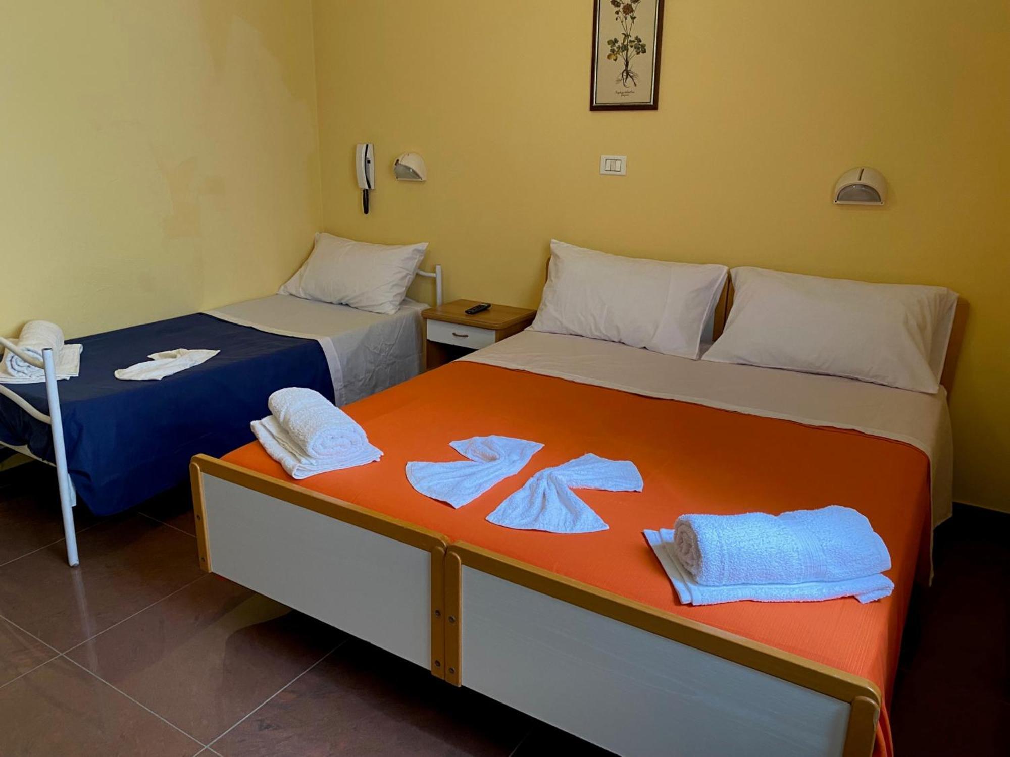 Piccari New Hotel 3*