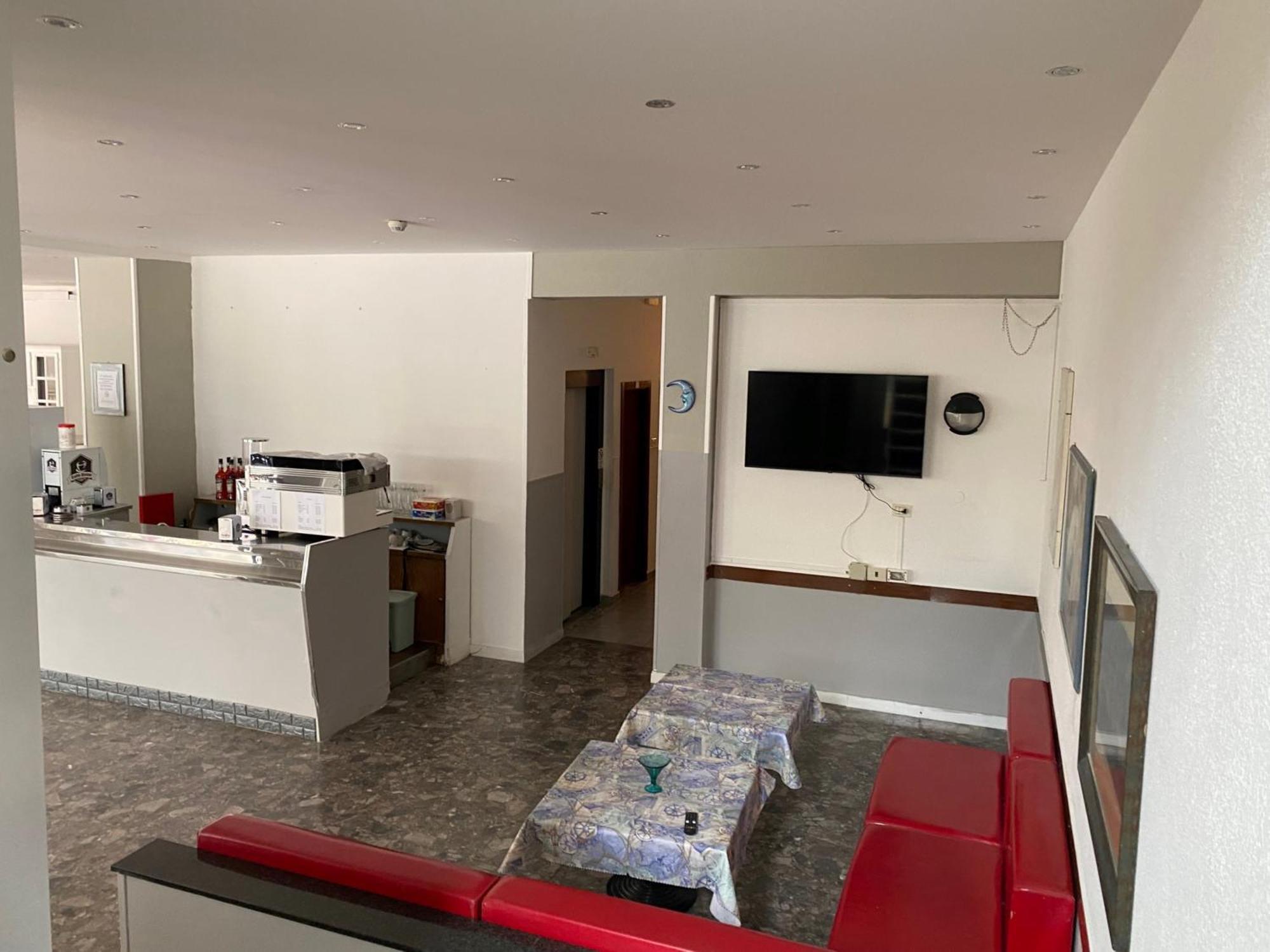 Piccari New Hotel 3*