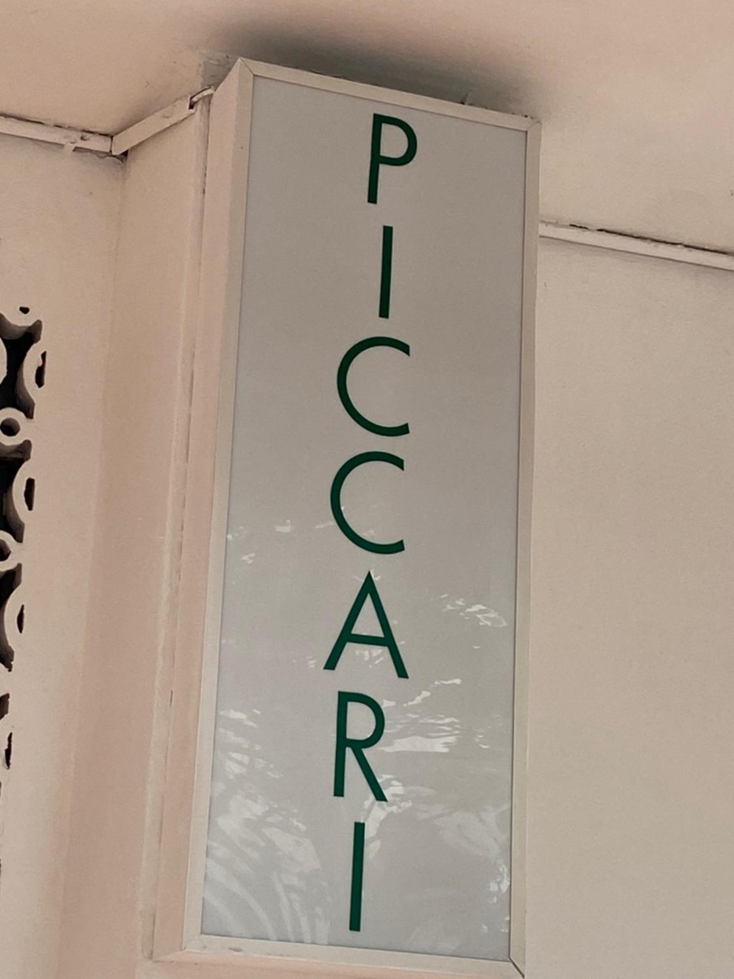 Piccari New Hotel